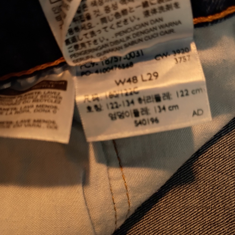 Levis 541 Athletic Taper Mens Blue Denim Jeans Size 48x29 Medium Wash 540196 - Picture 2 of 6